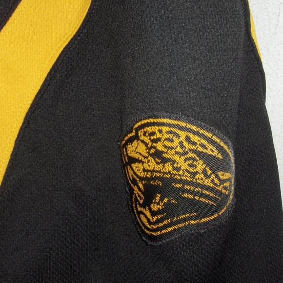 Bakka Sports Shorts Size L, Measure 32-38"W, - Picture 2 of 6